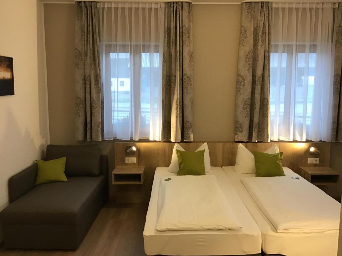 Gasthof Hotel Esterer Rosenheim Dış mekan fotoğraf